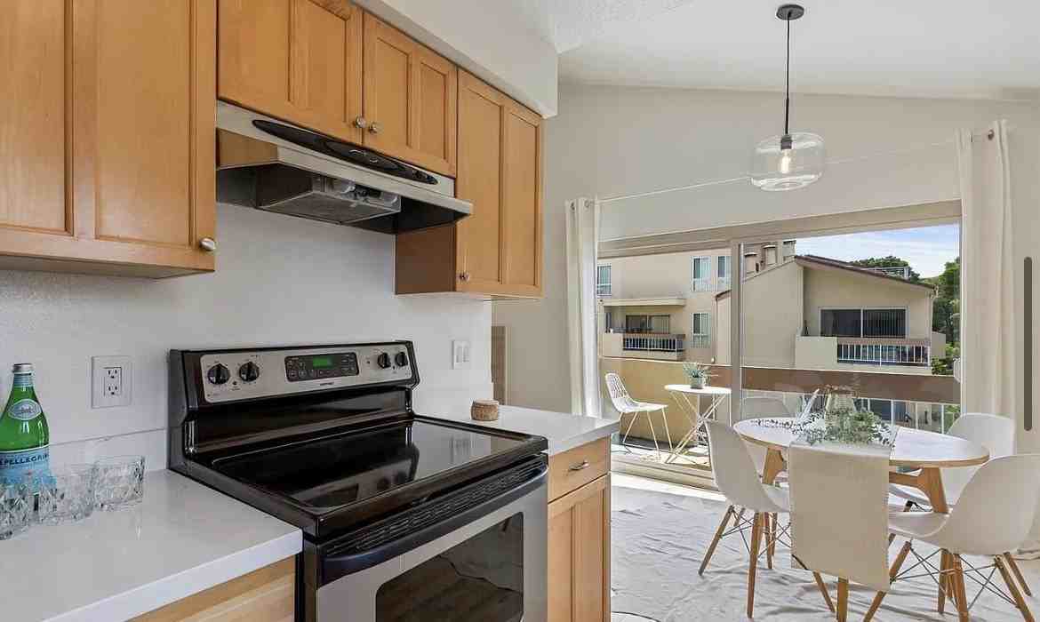 55 Fairmount Ave - Photo 2 of 10