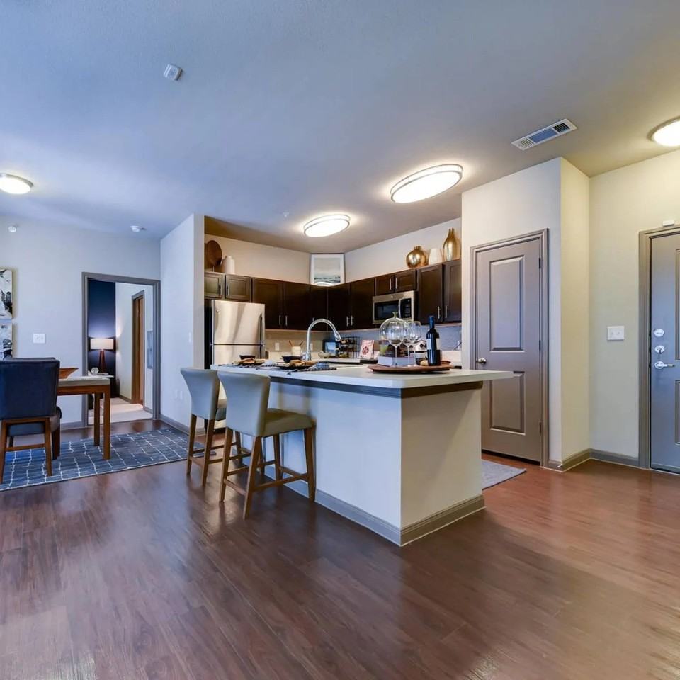 183A & - Photo 4 of 25