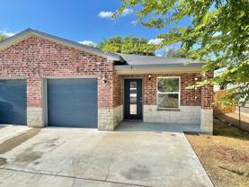 928  Maplewood Drive - Photo 1 of 1