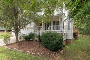 featured image of 35 Cynthia Ln