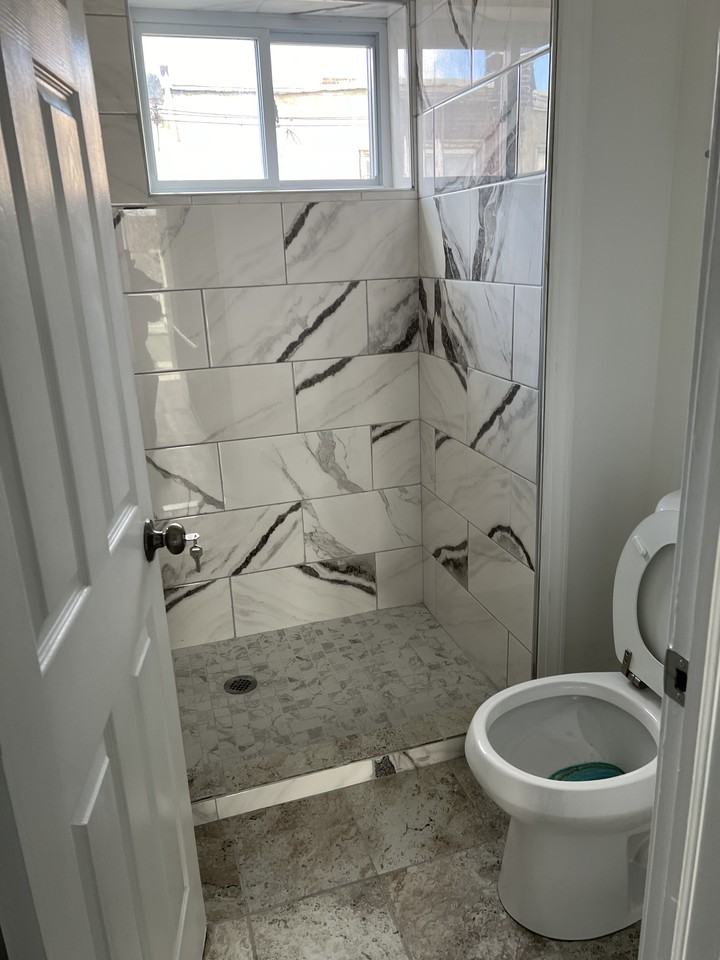 3006 A St #NA - Photo 3 of 15