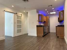 1008 Ne 11th St - Photo 1 of 1