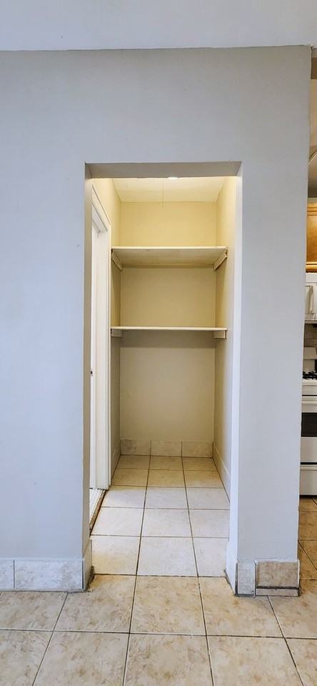 4764 N Virginia Ave #214 - Photo 4 of 6