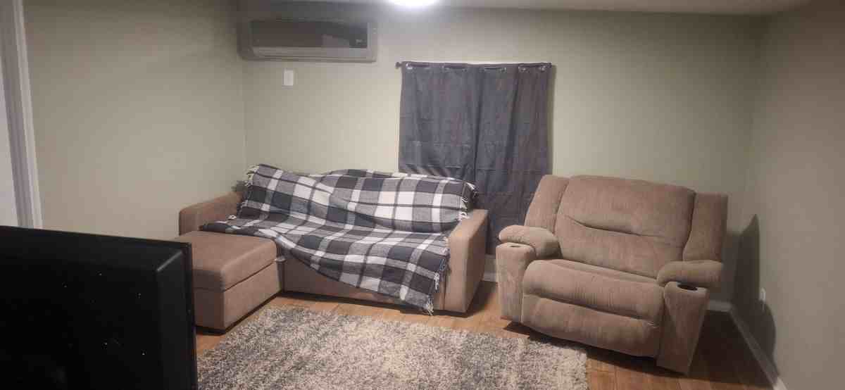 2209 Felberg Ave - Photo 3 of 23