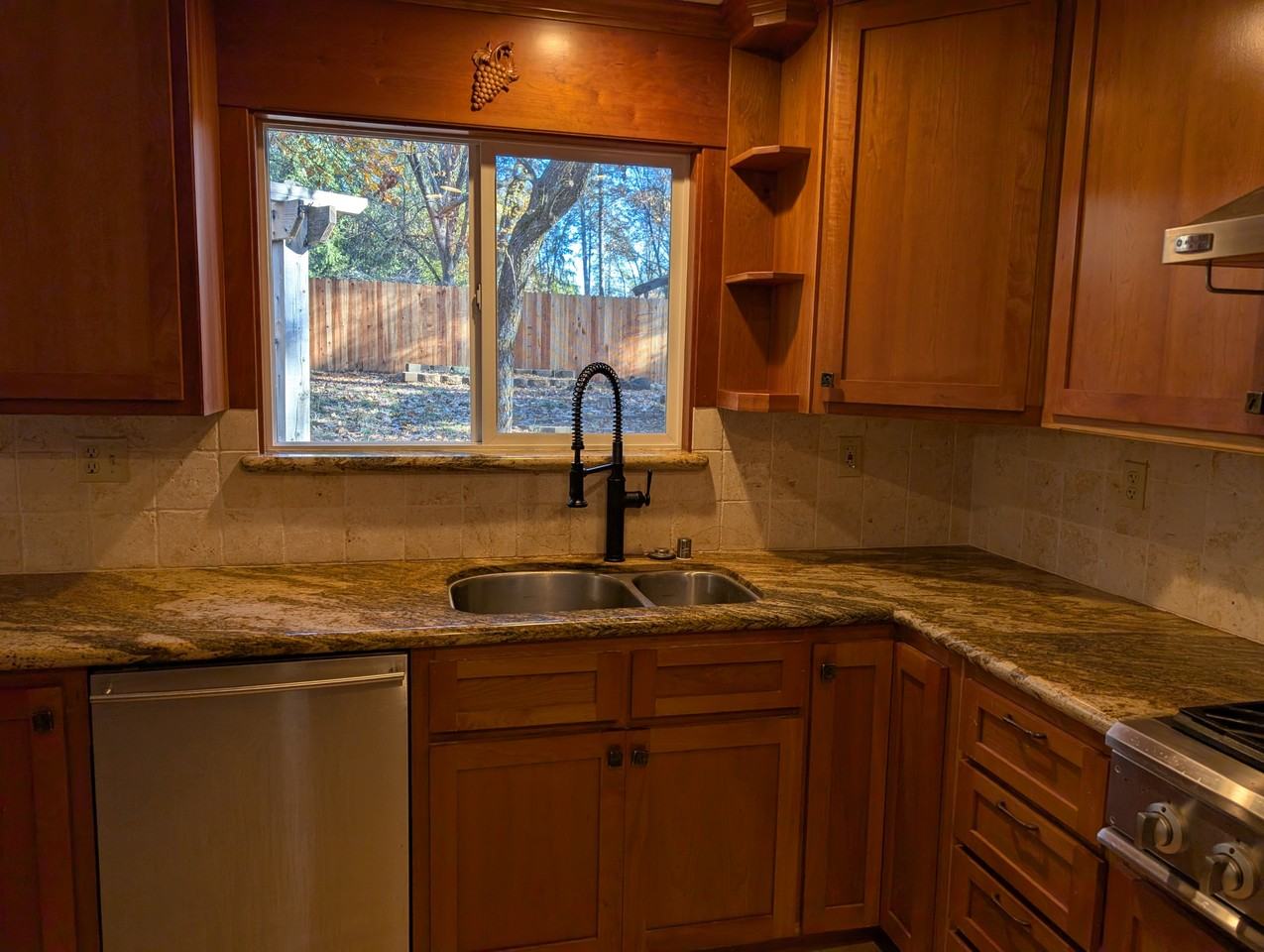 16585 Leafwood Ct #NA - Photo 7 of 24