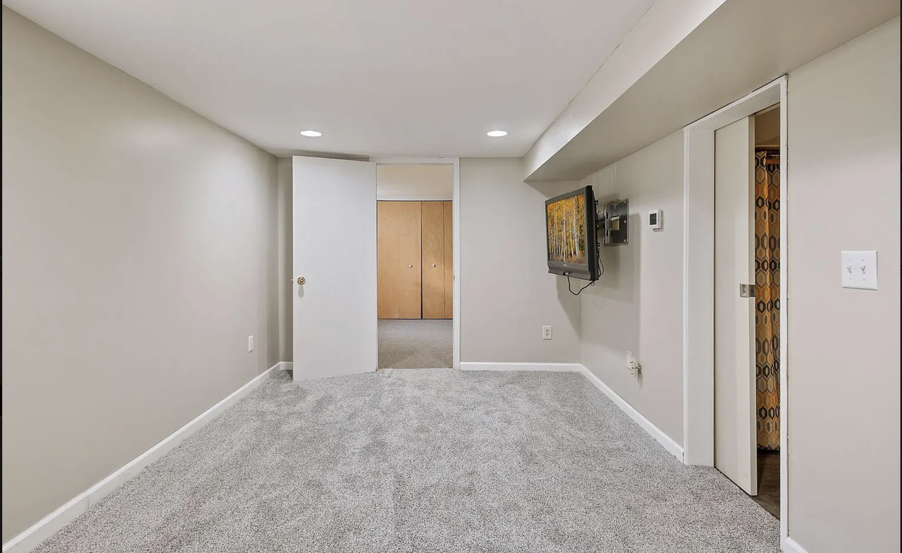 1618 Jefferson Avenue