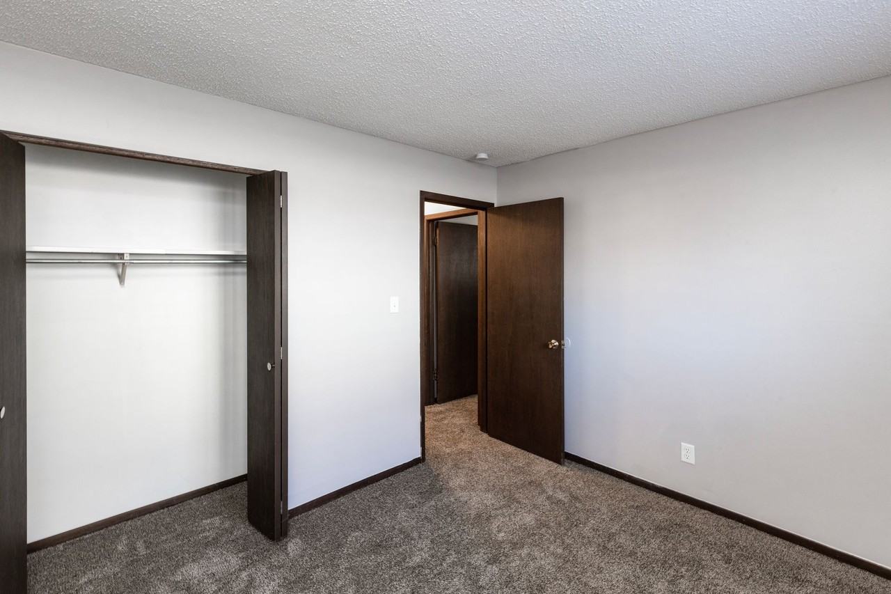 Eagle Ridge Apartments - Photo 5 of 10