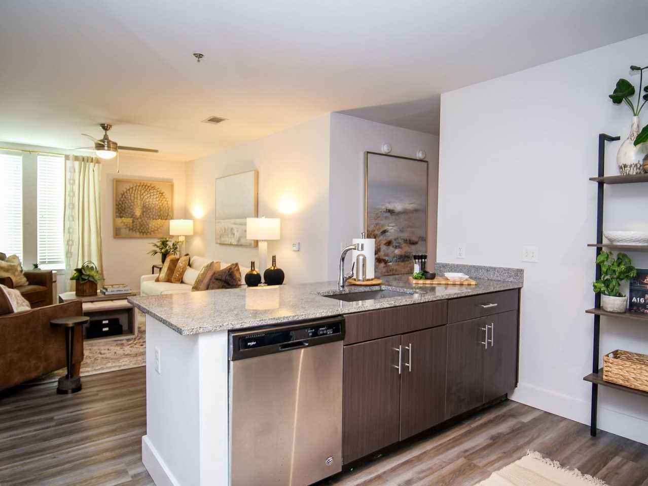 514 Jackson Avenue East #506 - Photo 2 of 14