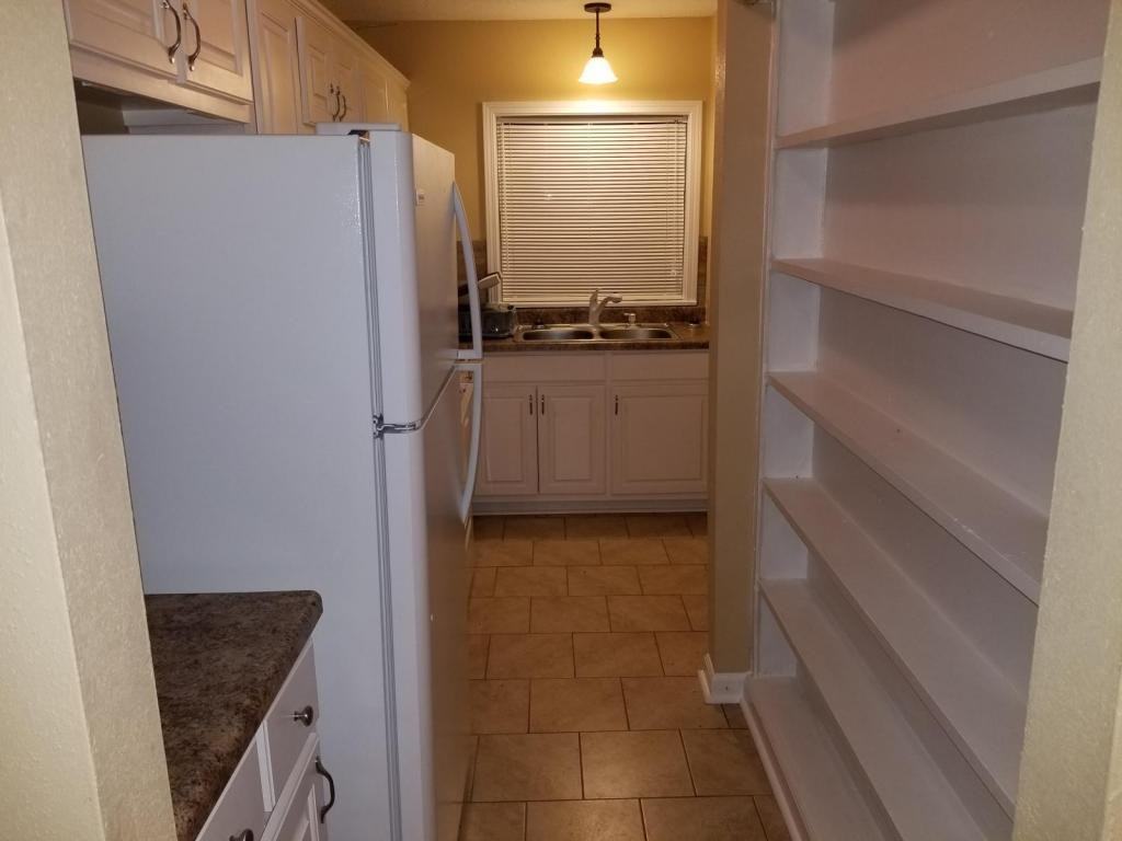 1303 Proper St - Photo 5 of 12