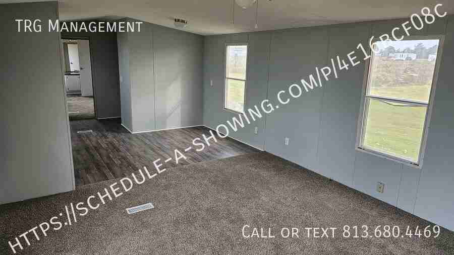 108 Pompano Dr - Photo 3 of 8