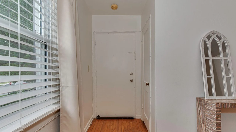 216 Wakefield Dr #B - Photo 3 of 34