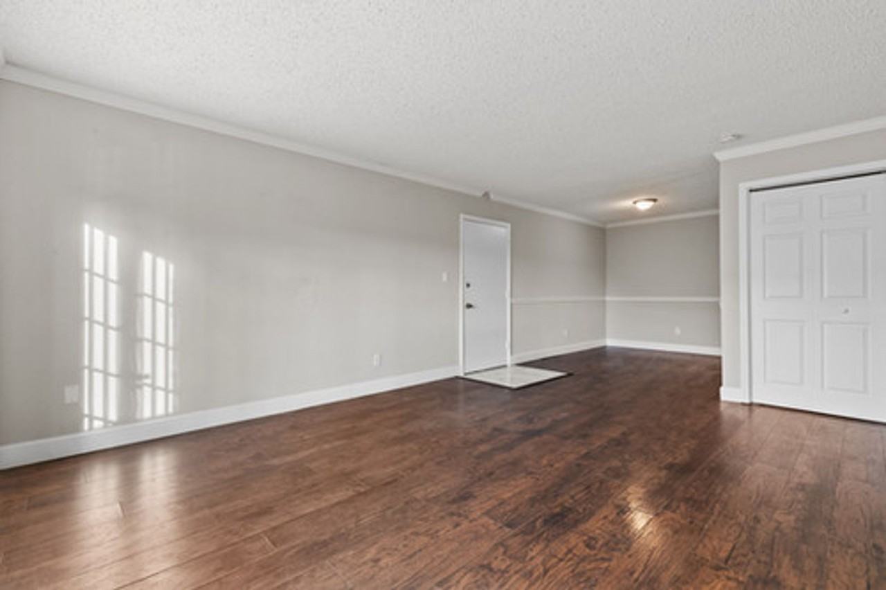 375 Wymore Rd #204 - Photo 7 of 18