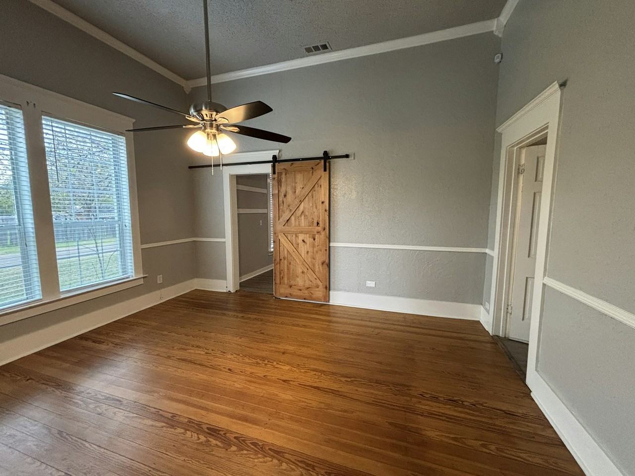 600 East Milam Street - Photo 4 of 22