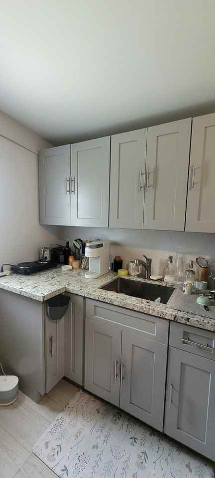 2517 Sw 32nd Ave #B - Photo 2 of 5