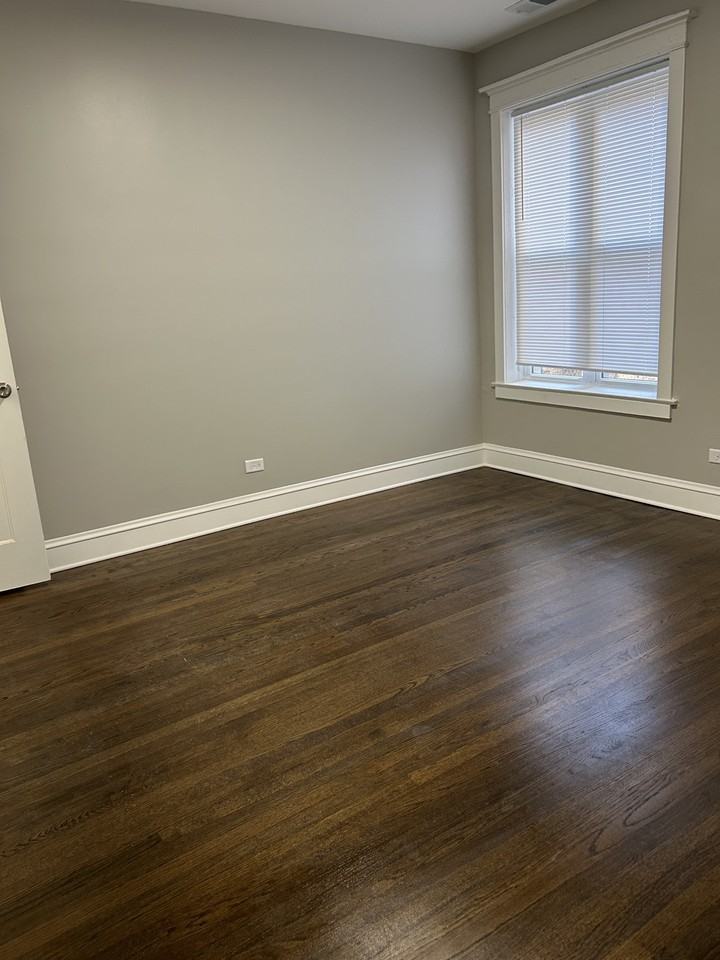 King Drive - Photo 3 of 32