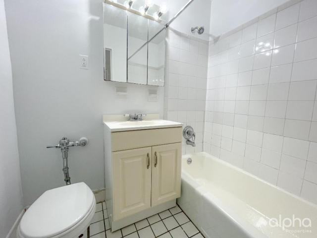 316 East 83rd Street - Photo 6 of 10