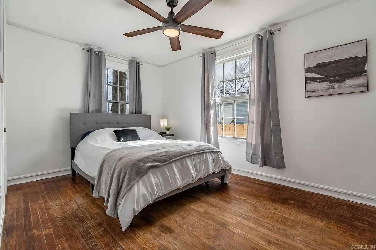 3414 N Magnolia St - Photo 5 of 15