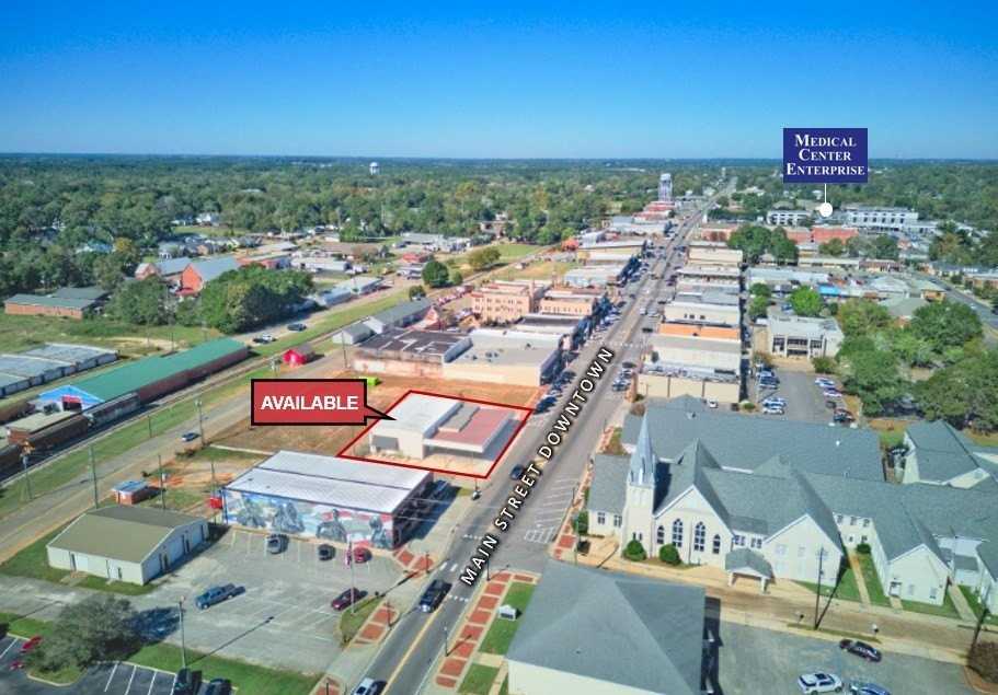 218 S Main St - Photo 2 of 14