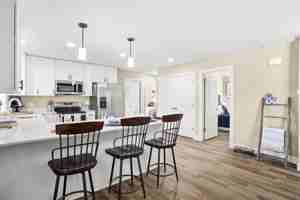 featured image of 15 Mountain View Dr