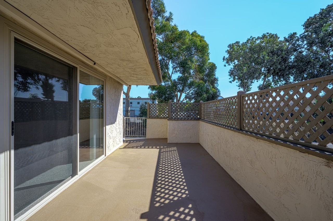 Helix South Apartments - Photo 5 of 31