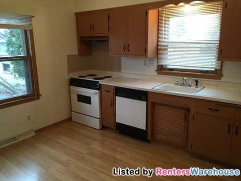 4332 N 100th St - Photo 2 of 15