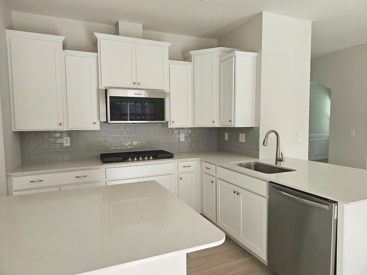 314 Hamptons Cove Rd - Photo 3 of 12