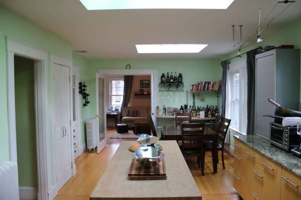 109 Rockview Street - Photo 3 of 10