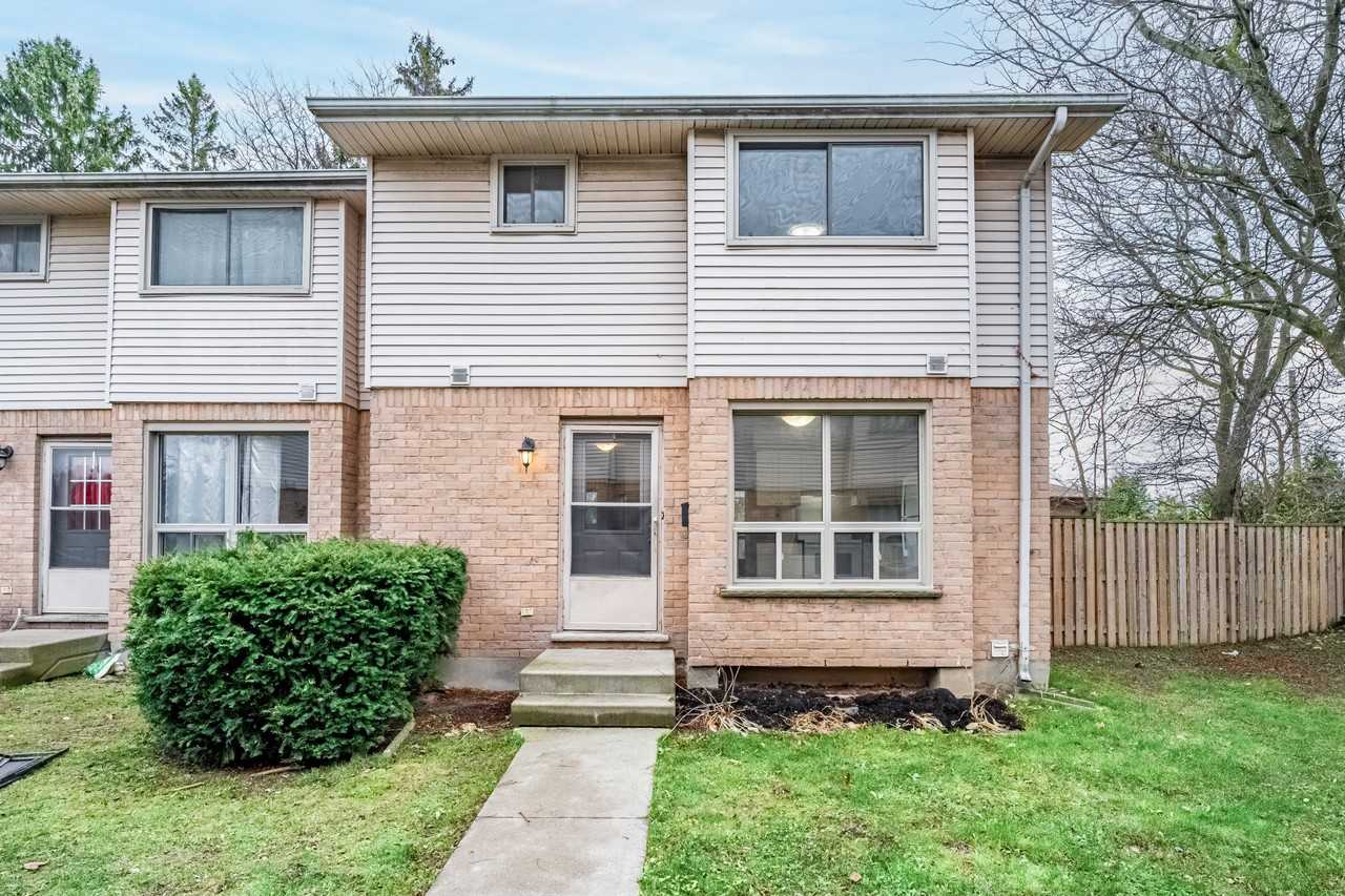 678 Upper Queen Street - Photo 3 of 9