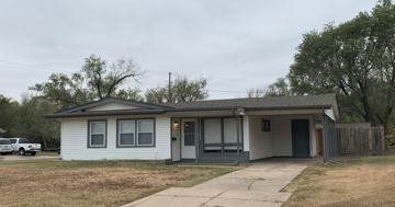 featured image of 3355 S Glenn Ave