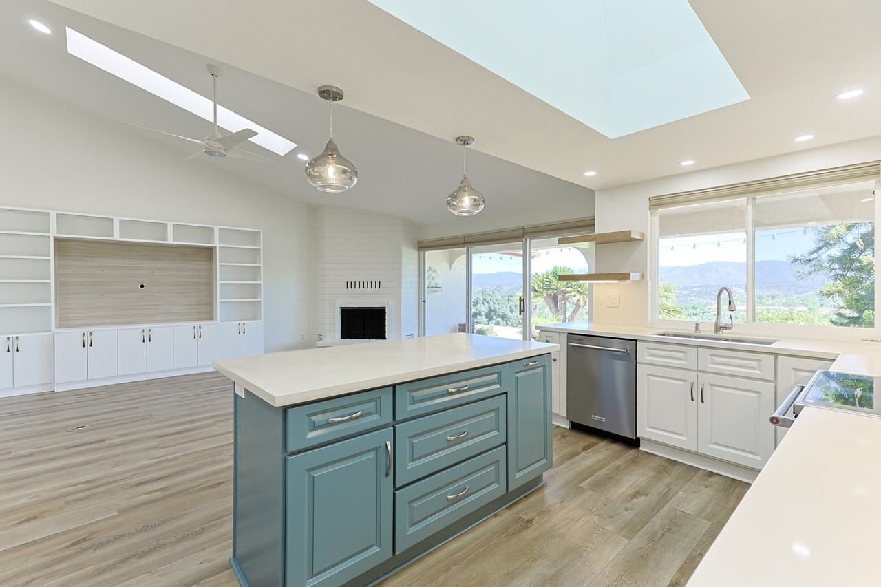 28133 Par View Court - Photo 2 of 35