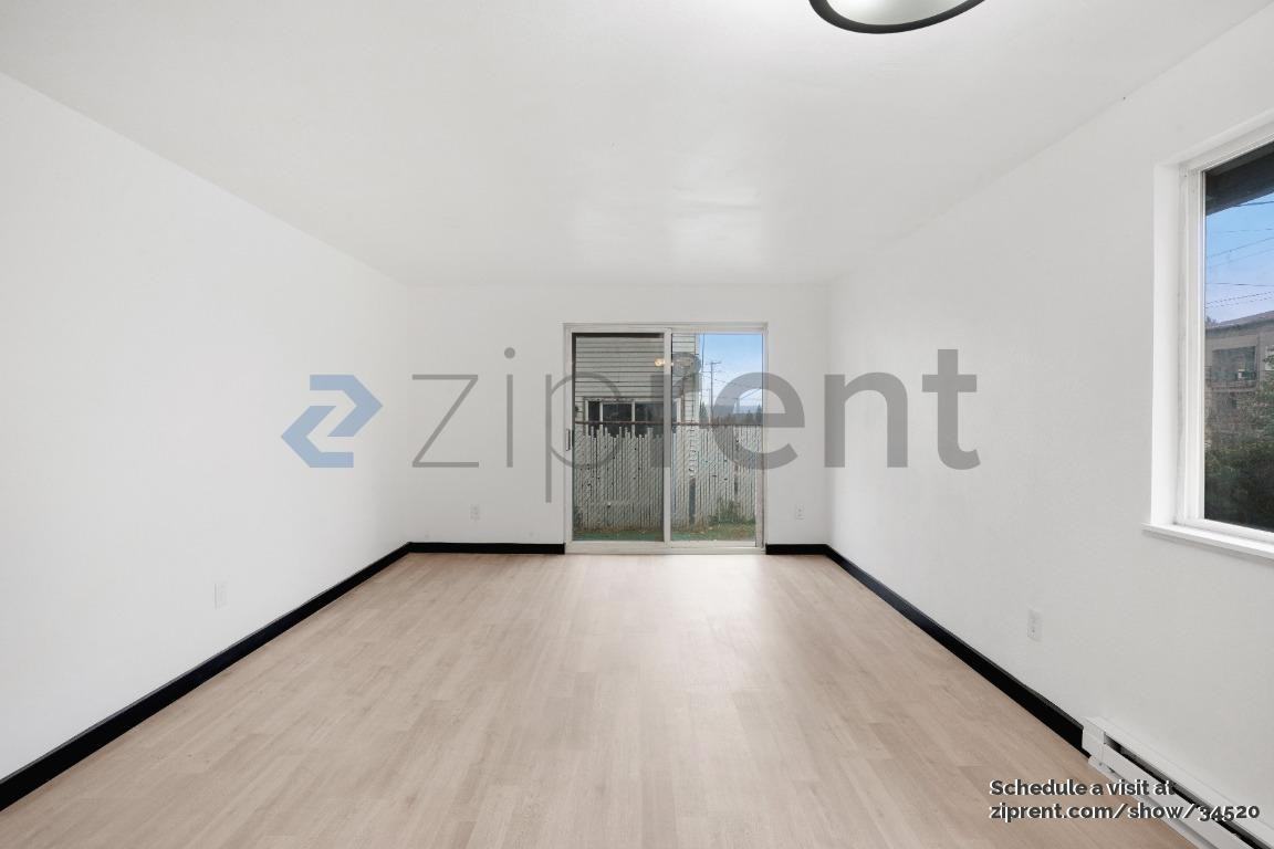 3931 Ne 82nd Ave - Photo 6 of 15