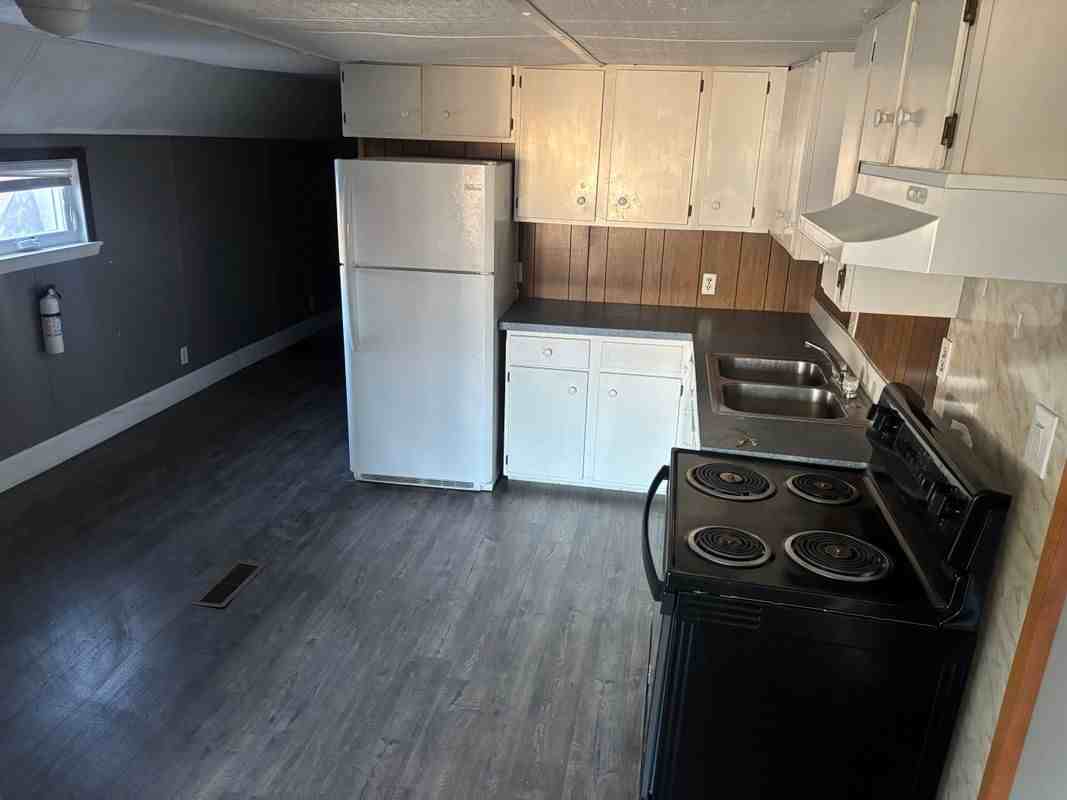 1117 May Post Office Rd - Photo 3 of 3