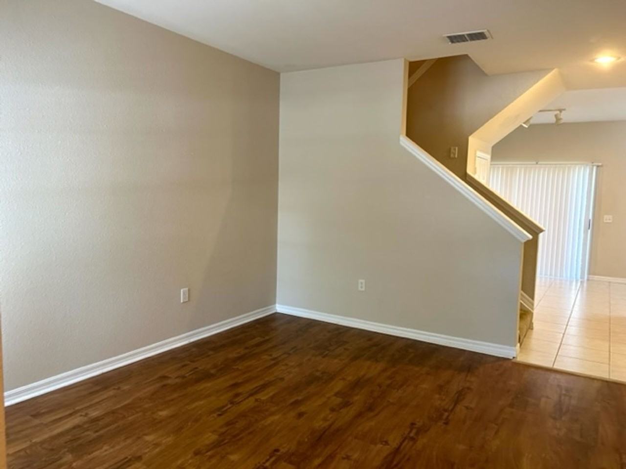 7750 Plantation Cir - Photo 2 of 38