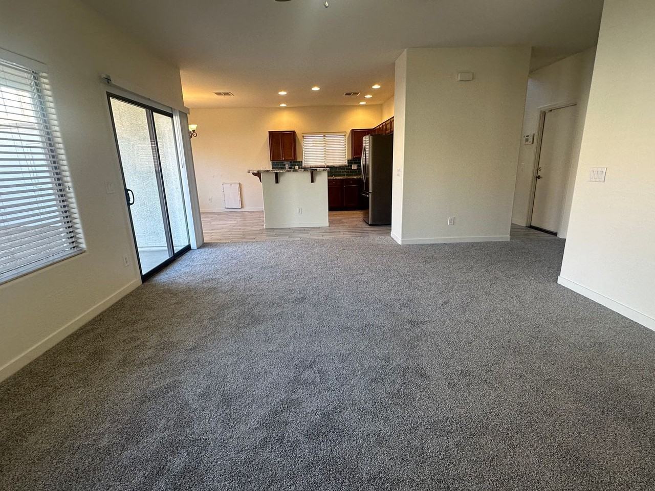 2174 E Greenlee Ave - Photo 5 of 21