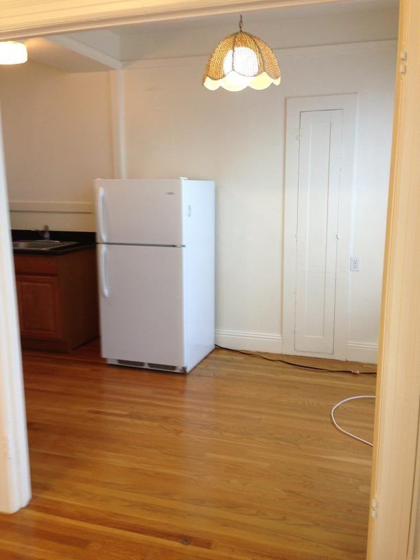 730 Divisadero St #202 - Photo 2 of 4