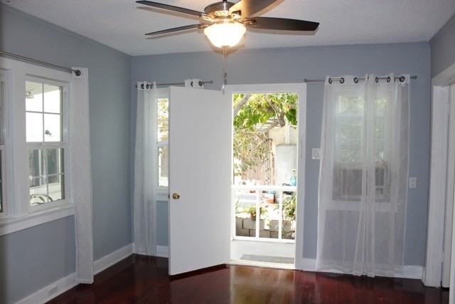 3841 Boyce Ave - Photo 3 of 23