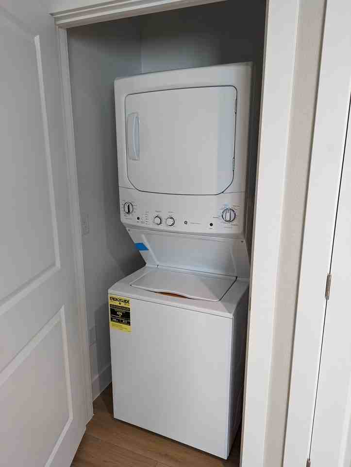 1800 Colorado Blvd #201 - Photo 6 of 14