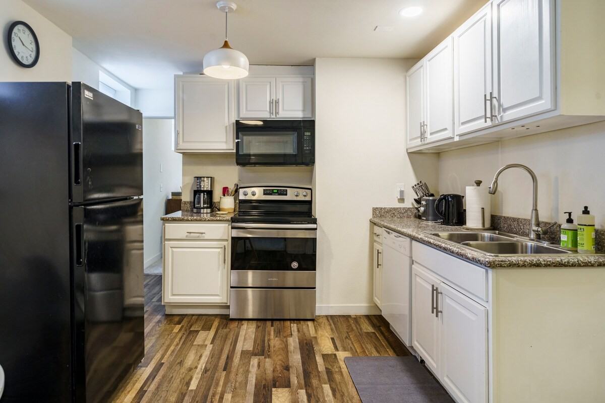 5506 Ne Hoyt St #NA - Photo 7 of 26