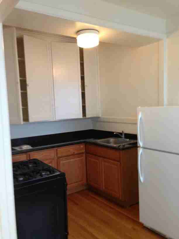 730 Divisadero St #202 - Photo 3 of 4