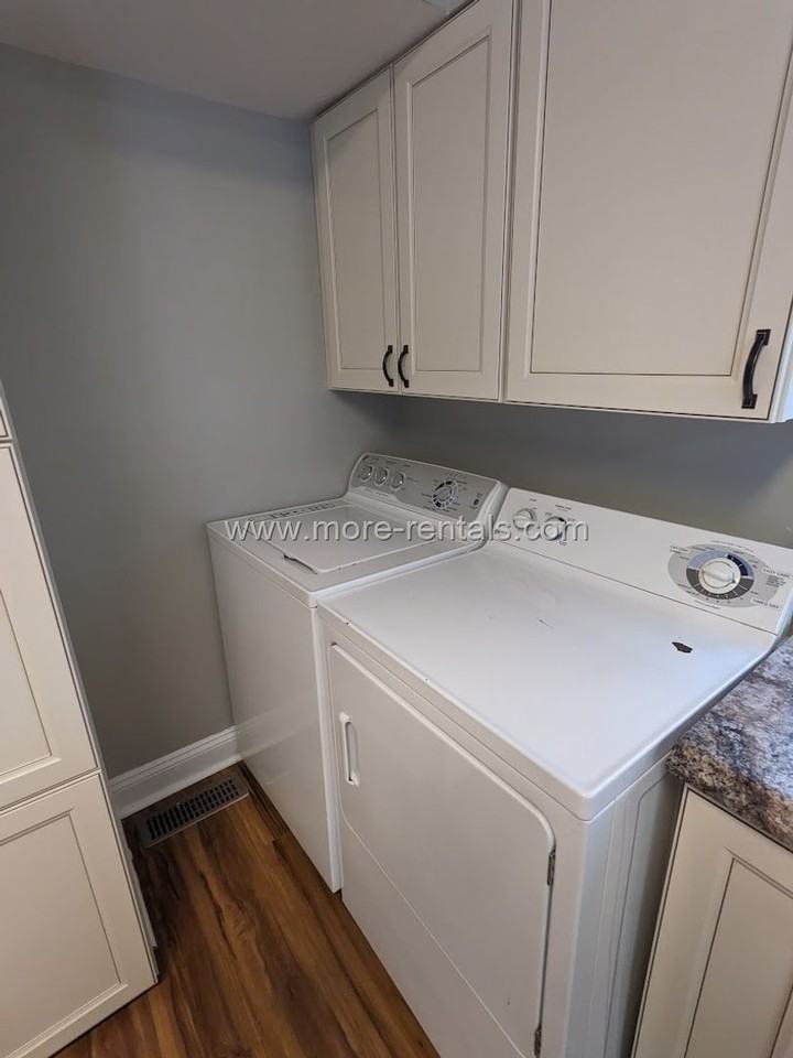 398 Collingwood Ave - Photo 7 of 17