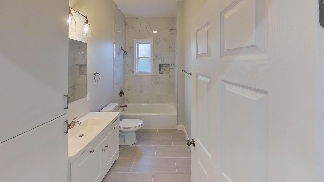 23 Oakwood Street #2 - Photo 4 of 9