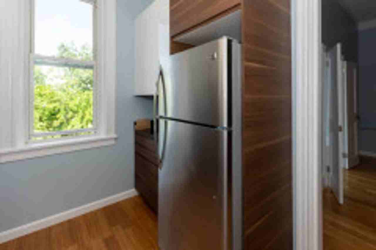 7 Bay State Rd - Photo 6 of 12