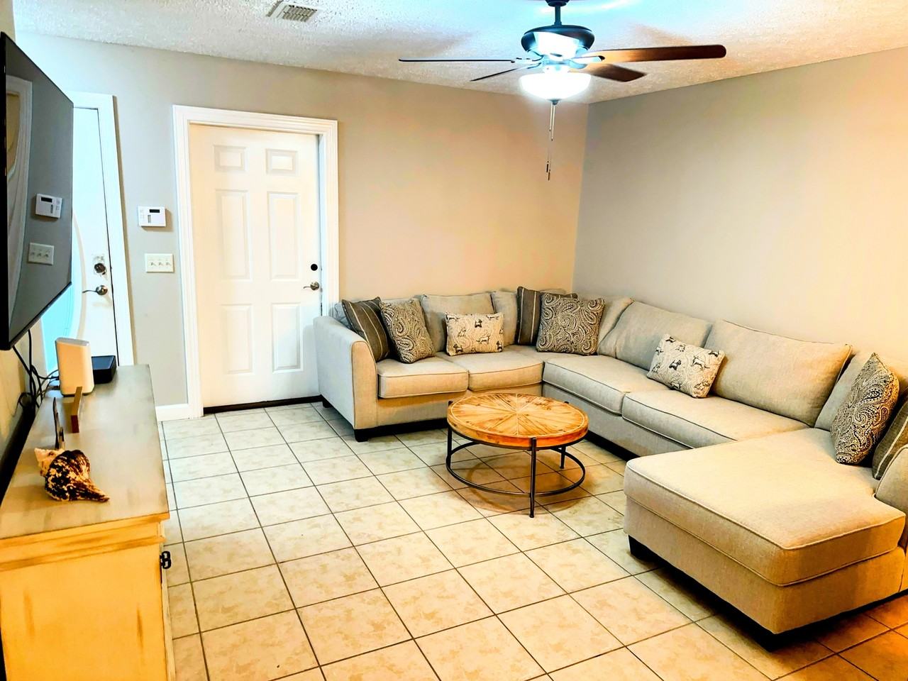 6228 Sunset Dr #6228SUNSET - Photo 3 of 11