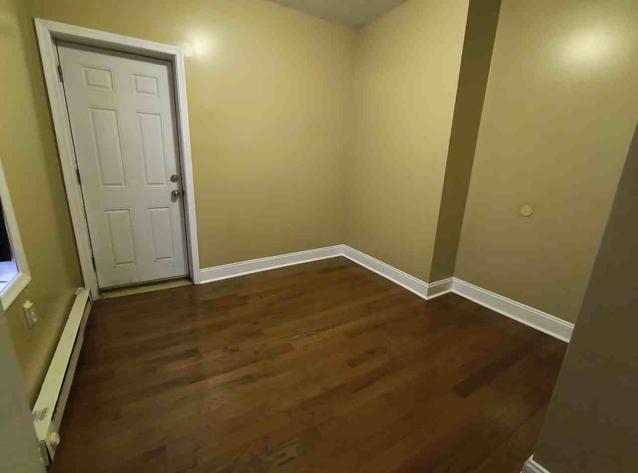 1034 W York St #1 - Photo 7 of 14