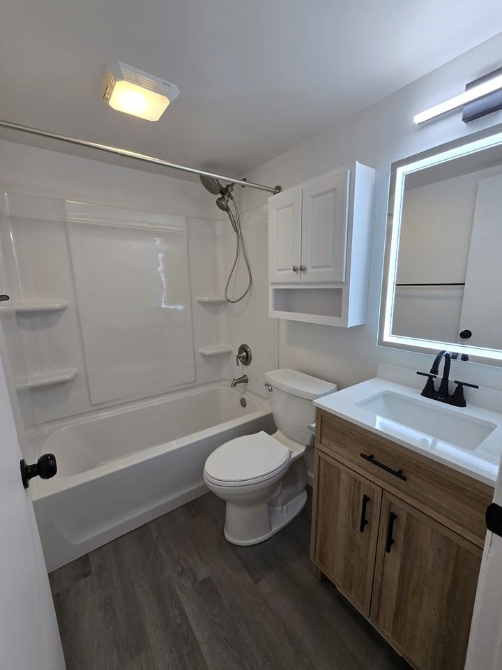 4709 Fishcreek Rd #2 - Photo 3 of 10