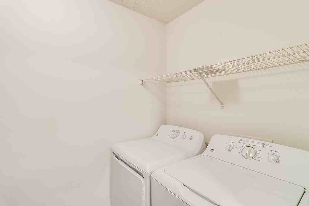 Looking Glass Meadows LLC - Photo 4 of 4