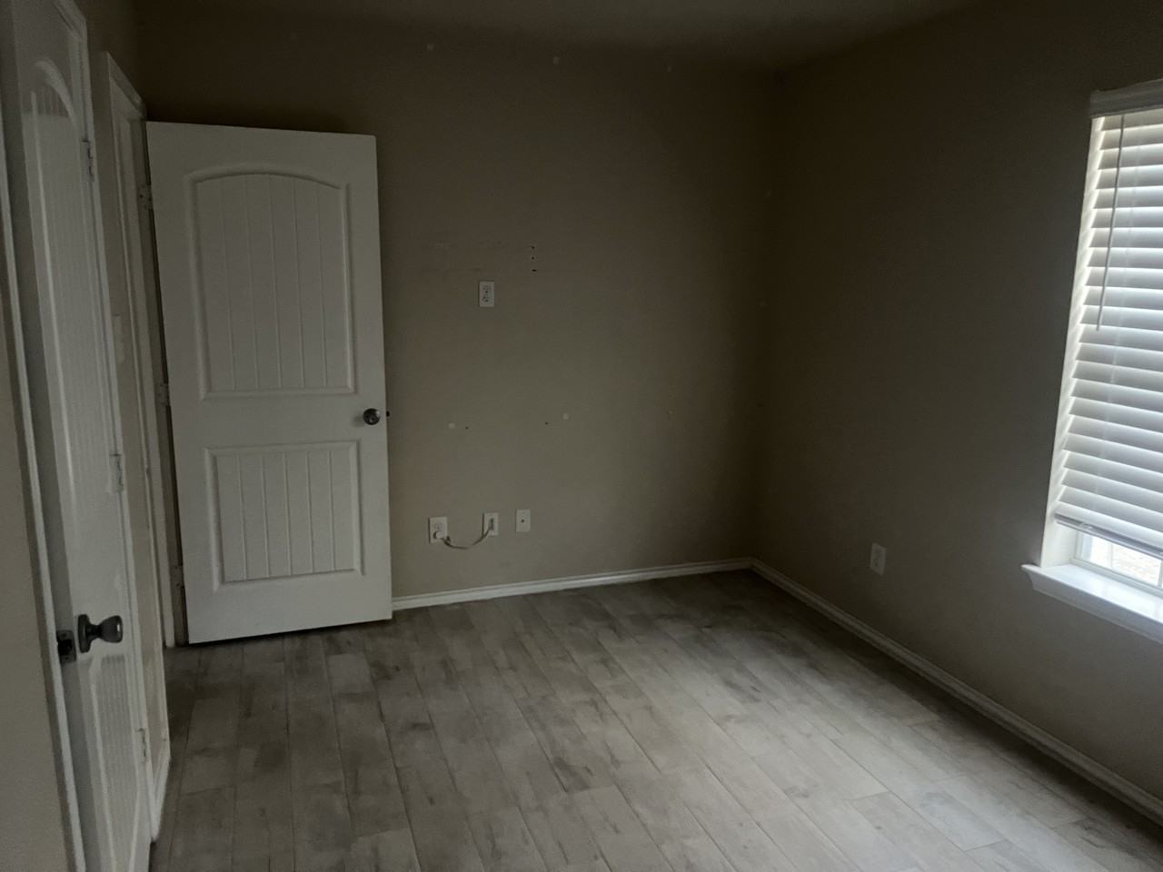 2334 Pine St - Photo 7 of 12