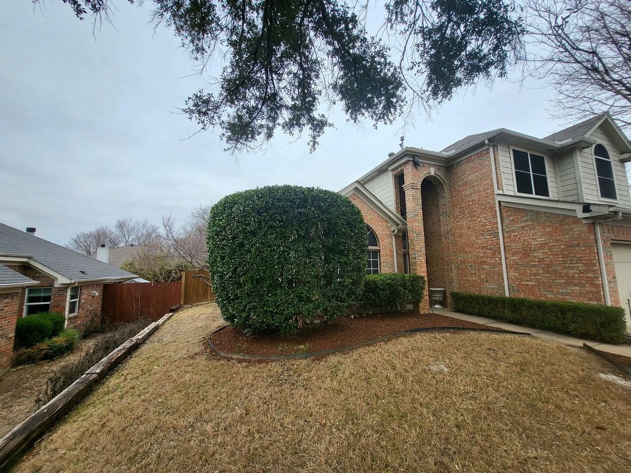 3606 Creekstone Ct - Photo 4 of 50