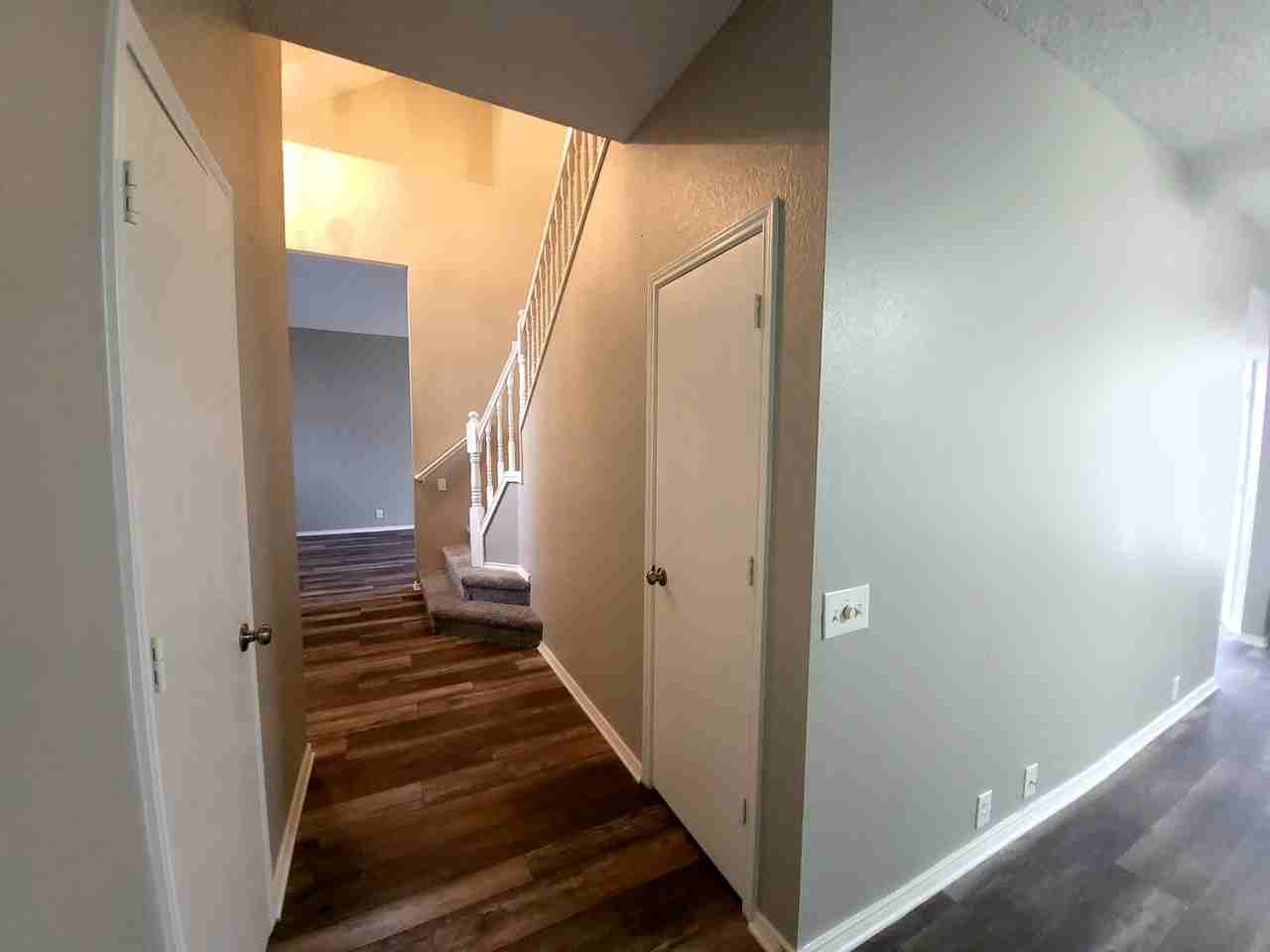 3606 Creekstone Ct - Photo 7 of 50