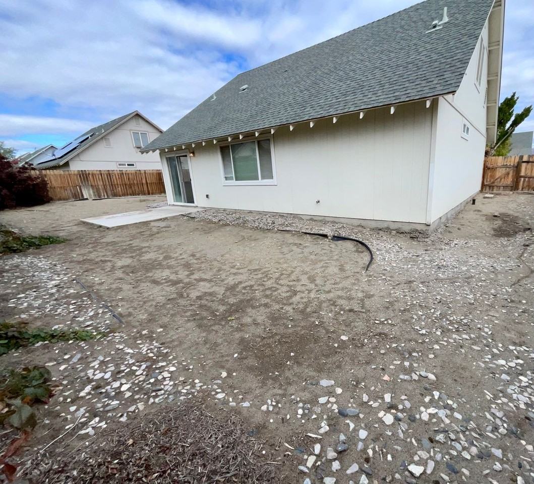 708 Tanglewood Dr - Photo 4 of 25